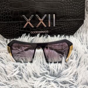 Goodwinxxll Black Crossbody Bag And Sunglasses Bundle.